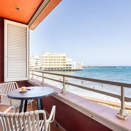 Lejlighed Spectacular Beachfront Loft-style Casa Corina Ii *