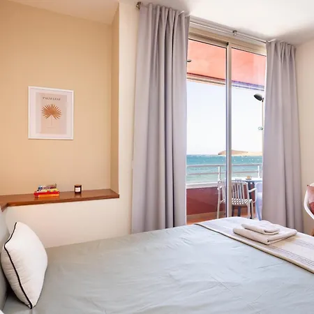 شقة Spectacular Beachfront Loft-style Casa Corina Ii