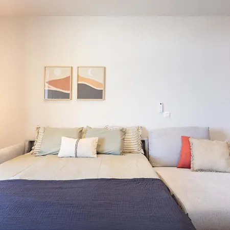 Appartement Spectacular Beachfront Loft-style Casa Corina Ii *