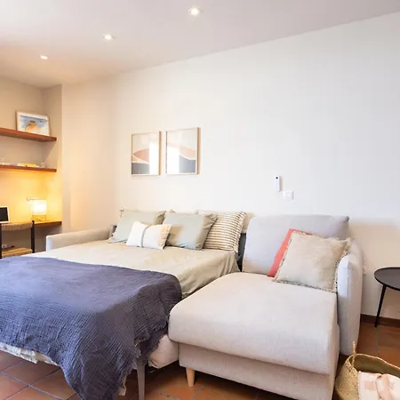 Appartement Spectacular Beachfront Loft-style Casa Corina Ii *