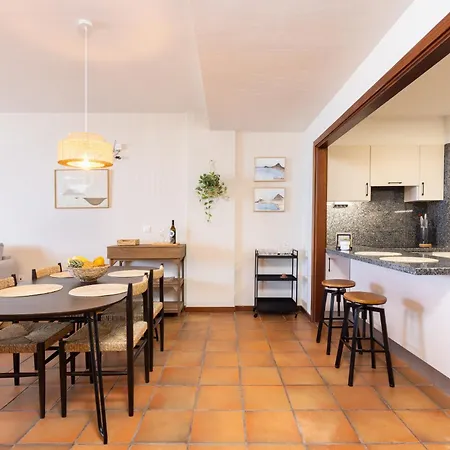 Spectacular Beachfront Loft-style Casa Corina Ii El Médano