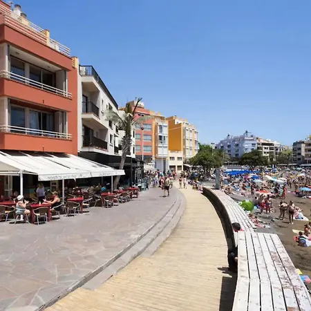Spectacular Beachfront Loft-style Casa Corina Ii *