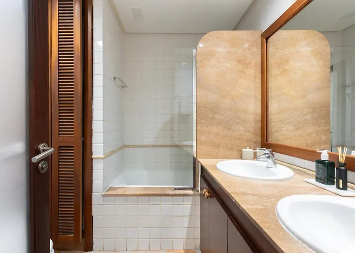 Spectacular Beachfront Loft-style Casa Corina Ii * Эль-Медано